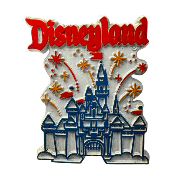 Vintage 1980s Sleeping Beauty Castle Fireworks Disneyland Fridge Magnet 1.5"x 2" - Picture 1 of 3